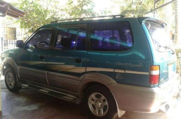 Toyota Revo SR 2000 for sale
