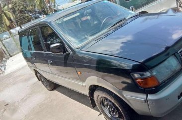 Toyota Revo 2000 for sale