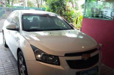 White Chevrolet Cruze 2010 for sale