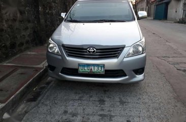 2013 Toyota Innova J for sale