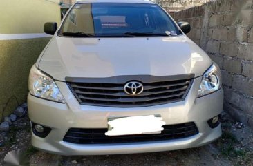 2013 Toyota Innova j for sale