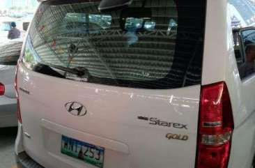 Hyundai Starex gold 2013 for sale 