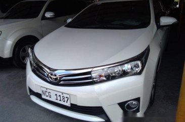 Toyota Corolla Altis 2016 V AT for sale 