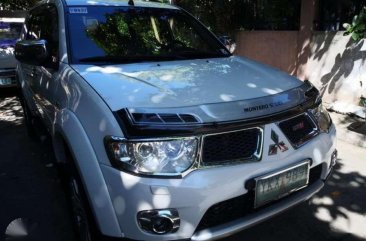 Mitsubishi Montero 2012 for sale 