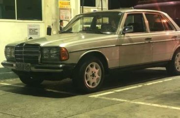 1982 Mercedes Benz 200 for sale