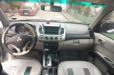 Mitsubishi Strada 2010 for sale