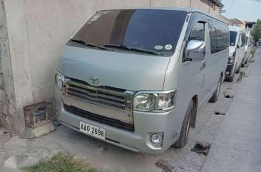 Like New Toyota Hiace Commuter for sale