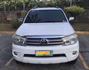 Toyota Fortuner 2010 for sale 