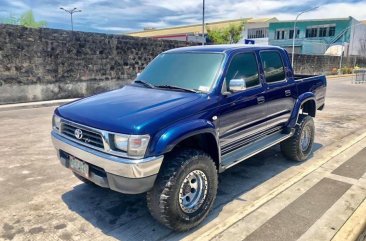 2000 Toyota Hilux for sale