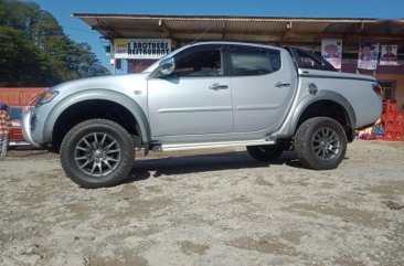 2007 Mitsubishi Strada for sale