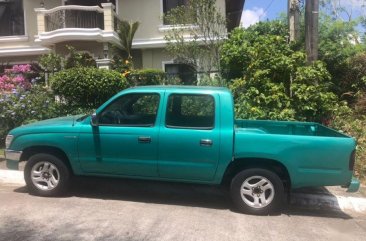 Toyota Hilux 2000 for sale