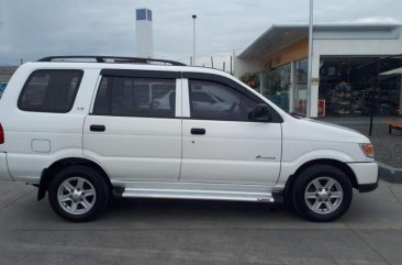 Like new Isuzu Crosswind For Sale