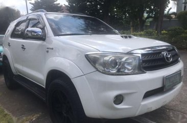 Toyota Fortuner V 2011 for sale