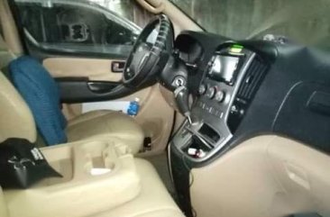 Hyundai Starex 2010 for sale 