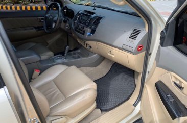 TOYOTA FORTUNER Gas 4X2 AT 2012 for sale