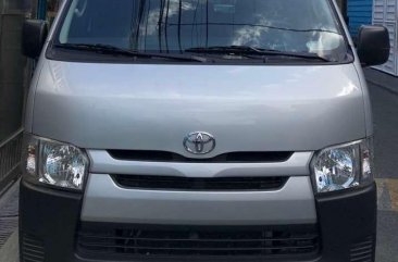 2015 Toyota Hiace Commuter for sale 
