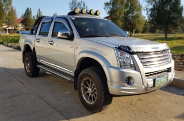 2012 model Isuzu DMAX for sale