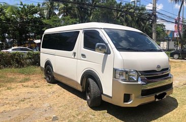 Toyota Hiace gl Grandia 2015 for sale 