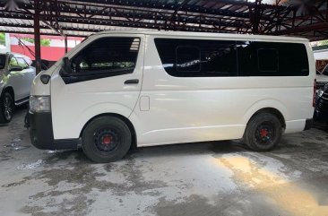 2016 Toyota Hiace Commuter for sale 