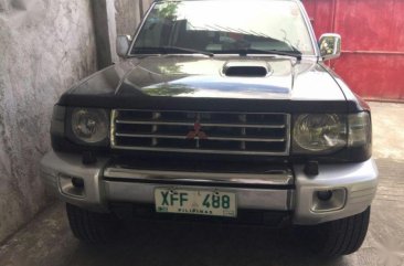 Selling 2nd Hand Black Mitsubishi Pajero 2003