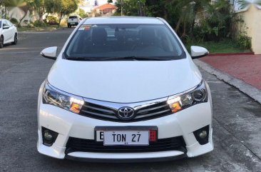 2016 Toyota Altis 2.0 V for sale 