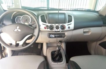 Mitsubishi Strada 2012 for sale