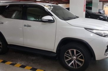 Toyota Fortuner 2.4 V 2017 for sale 