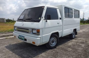 2011 Mitsubishi L300 FB for sale