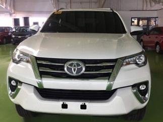 Toyota Fortuner 2018 V for sale