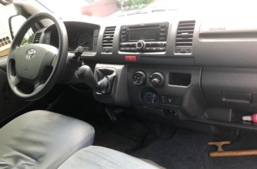 Sell 2nd Hand (Used) 2016 Toyota Hiace Van at 25000 in Quezon City