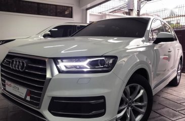 2nd Hand (Used) Audi Q7 2018 Automatic Gasoline for sale in Quezon City