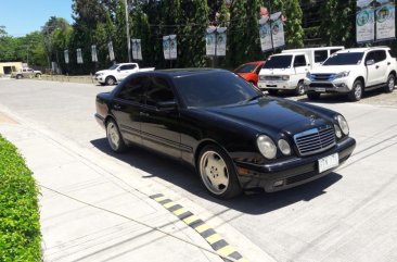 2004 Mercedes Benz E420 V8 Gasoline Automatic Sunroof for sale