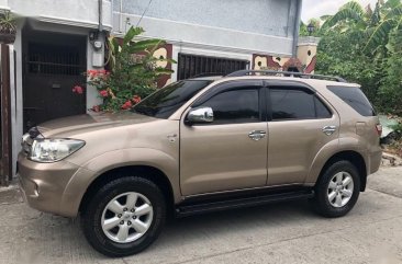 Selling 2nd Hand (Used) 2011 Toyota Fortuner at 70000 in Biñan