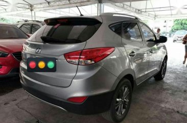 Selling 2nd Hand (Used) Hyundai Tucson 2015 in Iriga