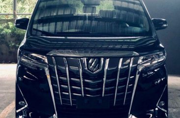 Selling 2nd Hand (Used) 2019 Toyota Alphard in Pasig