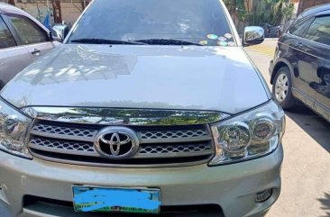  2nd Hand (Used) Toyota Fortuner 2009 Automatic Gasoline for sale in Navotas