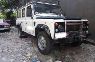 Selling 2nd Hand (Used) Land Rover Defender 1997 in Cebu City