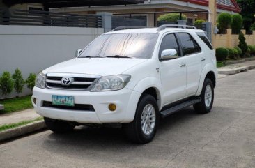 2nd Hand (Used) Toyota Fortuner 2007 Automatic Diesel for sale in Samal