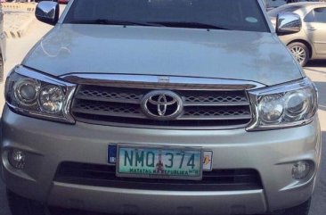 Selling 2nd Hand (Used) Toyota Fortuner 2010 in San Fernando