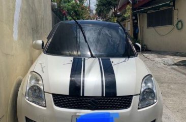 Selling 2nd Hand (Used) Suzuki Swift 2010 in Quezon City