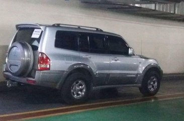 Selling 2nd Hand (Used) Mitsubishi Pajero 2005 in Las Piñas