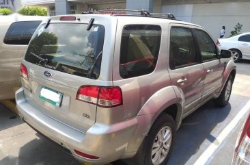 Selling Ford Escape 2009 Automatic Gasoline in Makati