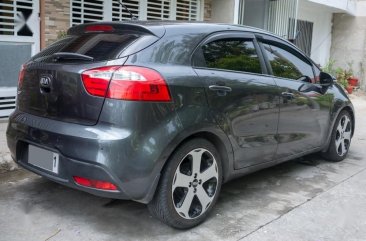 Selling 2nd Hand (Used) Kia Rio 2014 Hatchback Automatic Gasoline in Santa Rosa