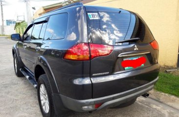 Selling 2nd Hand (Used) 2012 Mitsubishi Montero Automatic Diesel in Mabalacat