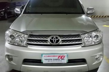 Selling 2nd Hand Toyota Fortuner 2011 Automatic Gasoline at 60000 in San Juan