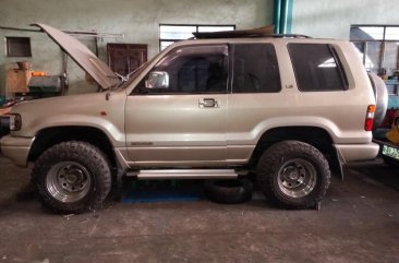 2nd Hand (Used) Isuzu Bighorn 2002 Automatic Diesel for sale in Bocaue