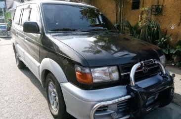 Selling Toyota Revo 2000 Manual Gasoline in Caloocan