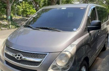 Selling Hyundai Starex 2011 for sale