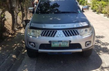 Selling 2nd Hand (Used) Mitsubishi Montero 2010 in Bacoor