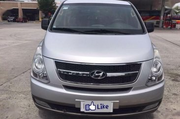 Selling Hyundai Starex 2009 for sale in Santa Rosa